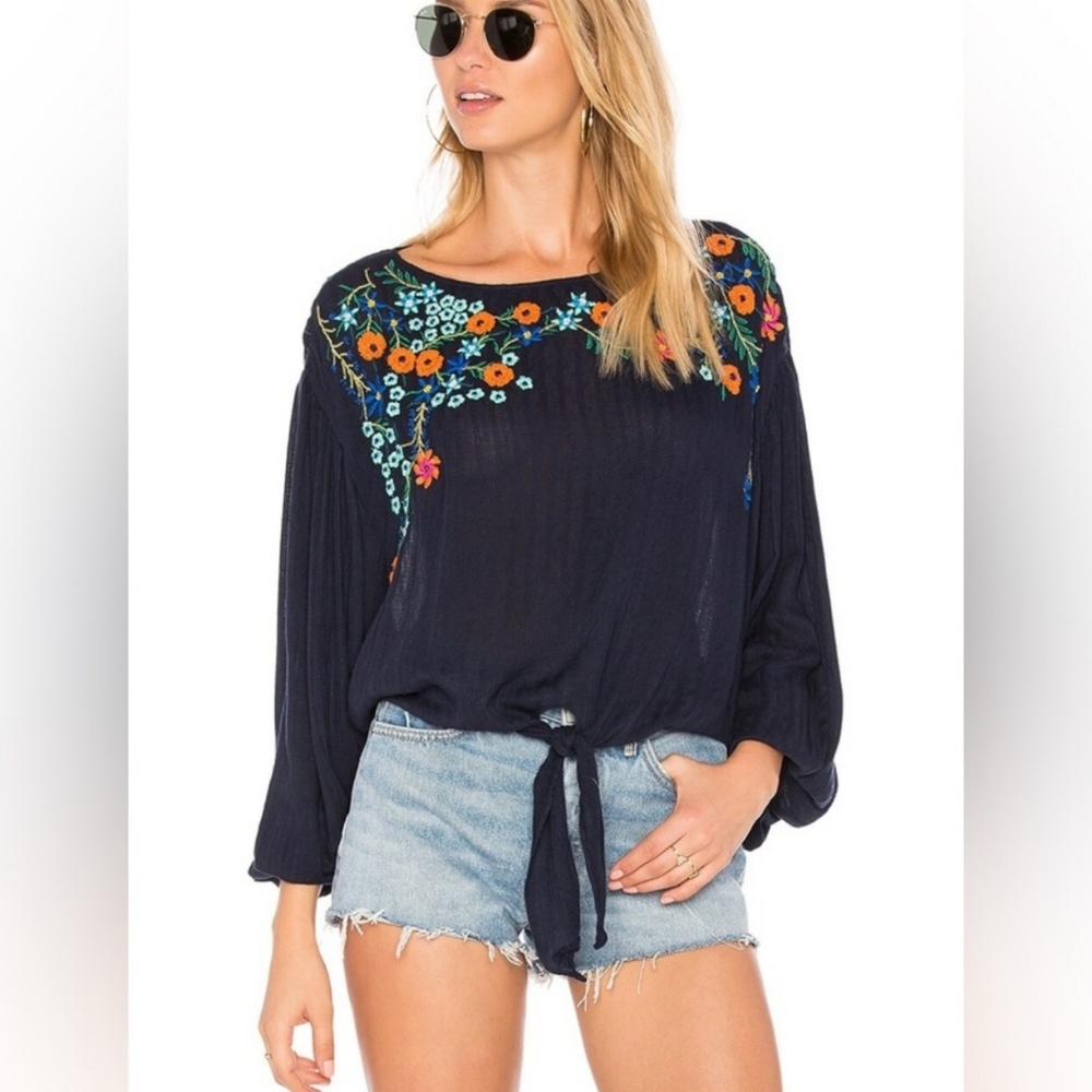 Free People Floral Embroidered Tie Front Top XS Up & Away Relaxed Navy‎ Blue